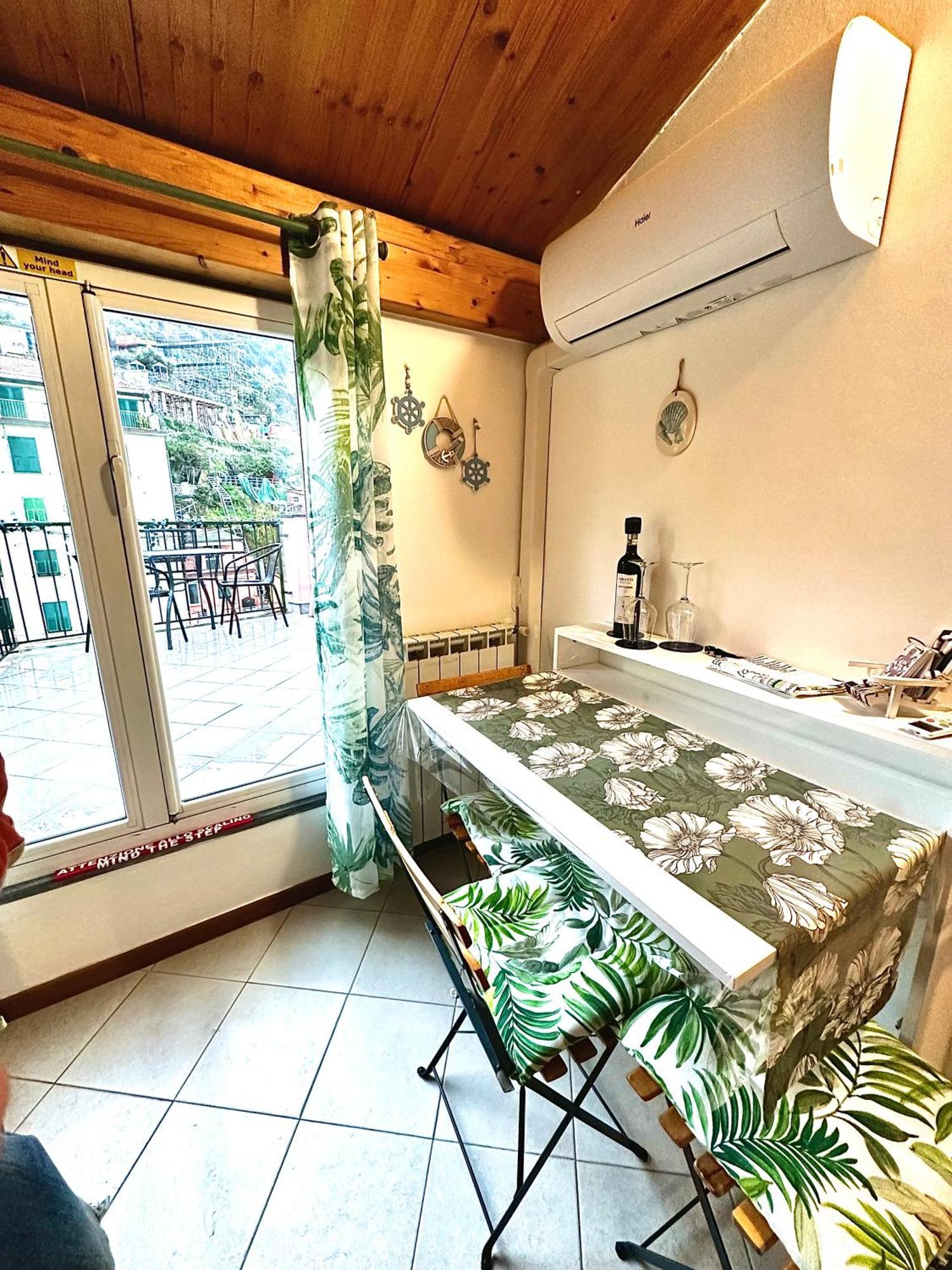 Good Vibes Penthouse Ca Lidia 5Terreparco Lägenhet Riomaggiore Exteriör bild